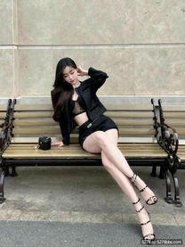 美腿女郎